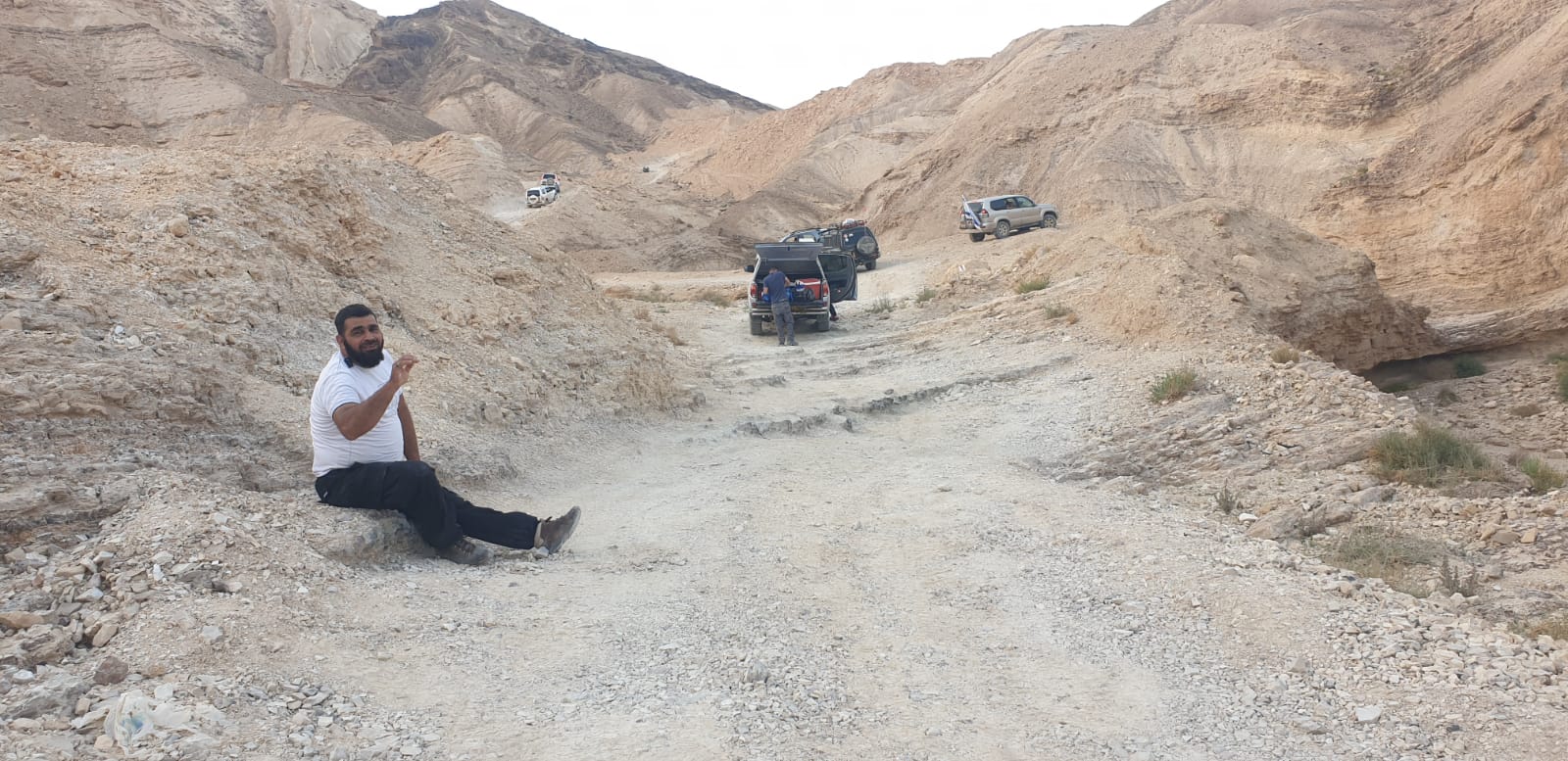 WhatsApp Image 2019-04-13 at 10.30.10 PM.jpeg.jpeg